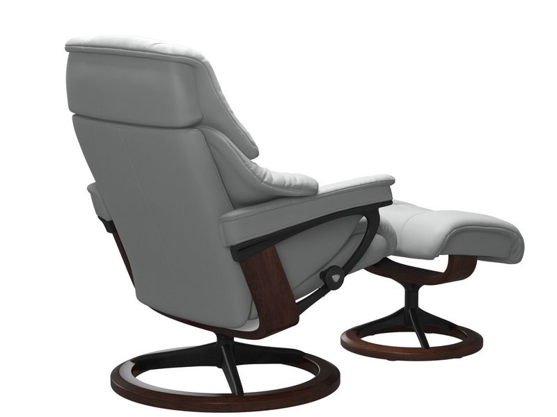 Stressless Reno (M) Signature Chair with Footstool 