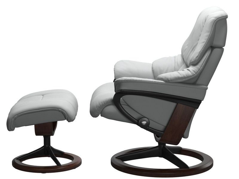 Stressless Reno (M) Signature Chair with Footstool 