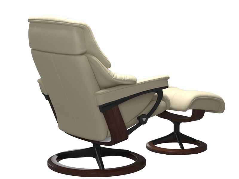 Stressless Reno (M) Signature Chair with Footstool 