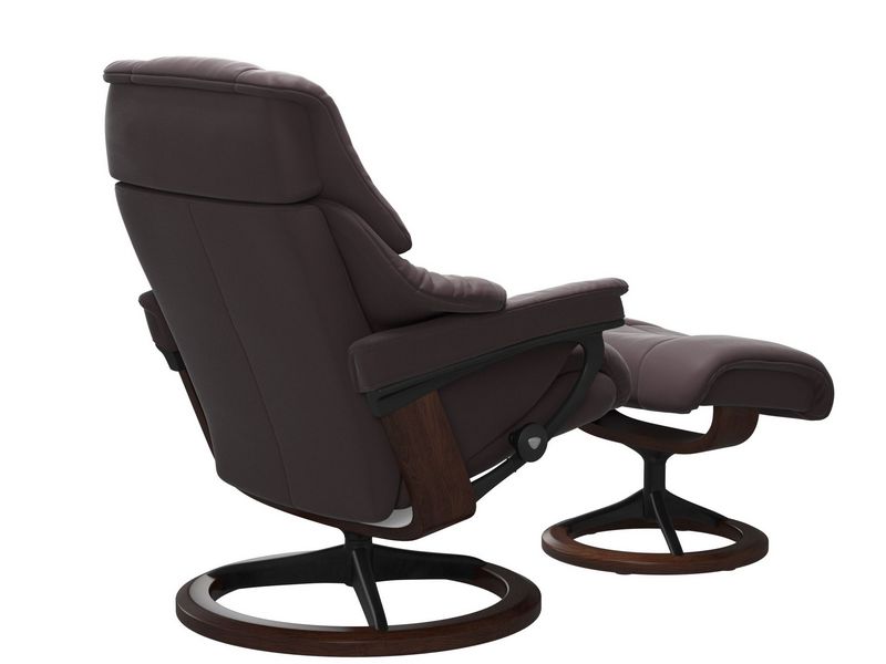 Stressless Reno (M) Signature Chair with Footstool 