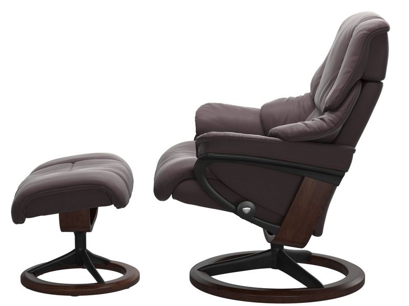 Stressless Reno (M) Signature Chair with Footstool 