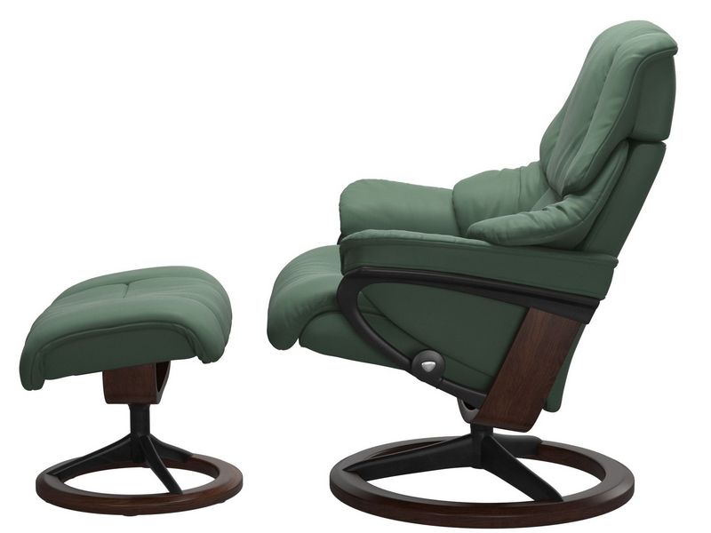 Stressless Reno (M) Signature Chair with Footstool 