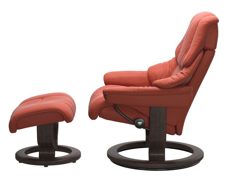 Stressless Reno (M) Classic Chair with Footstool 