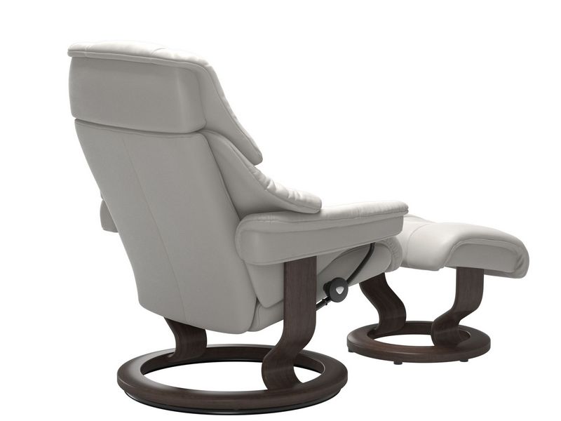 Stressless Reno (M) Classic Chair with Footstool 