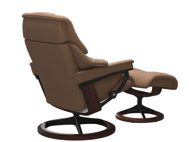 Stressless Reno (M) Signature Chair with Footstool 