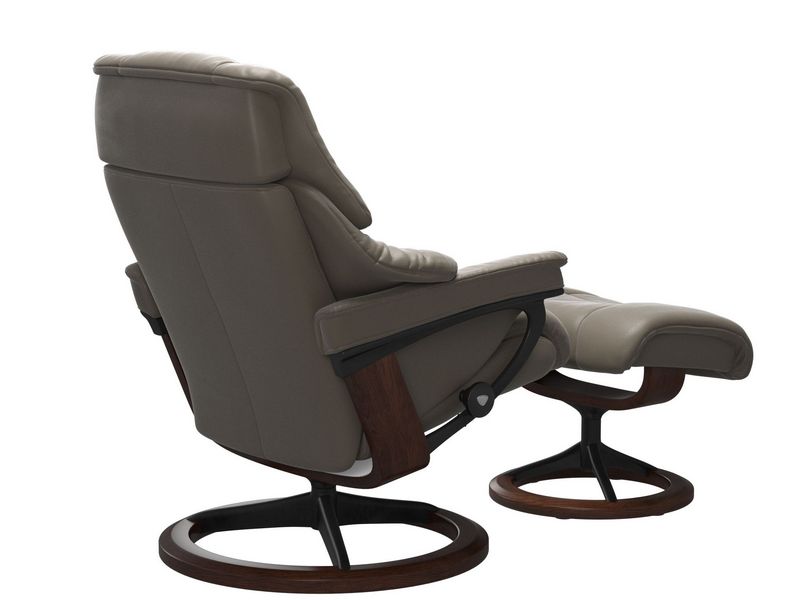 Stressless Reno (M) Signature Chair with Footstool 