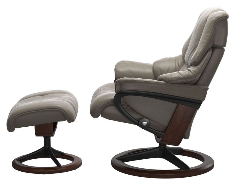 Stressless Reno (M) Signature Chair with Footstool 