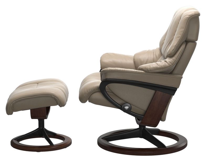Stressless Reno (M) Signature Chair with Footstool 