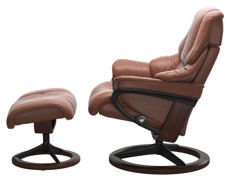 Stressless Reno (M) Signature Chair with Footstool 