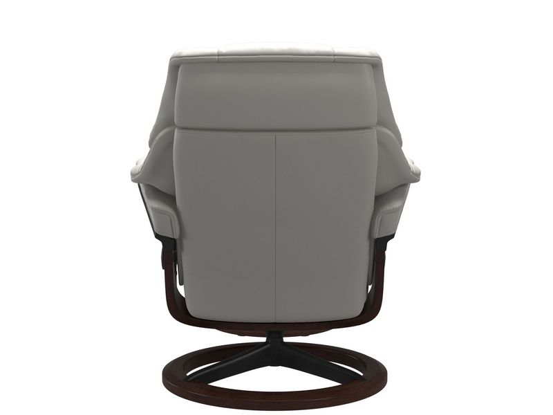 Stressless Reno (M) Signature Chair with Footstool 
