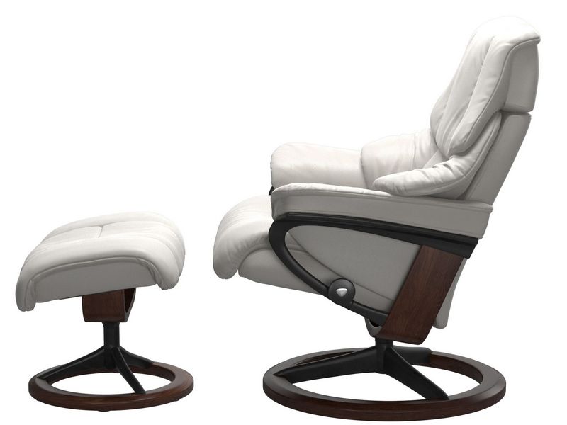 Stressless Reno (M) Signature Chair with Footstool 