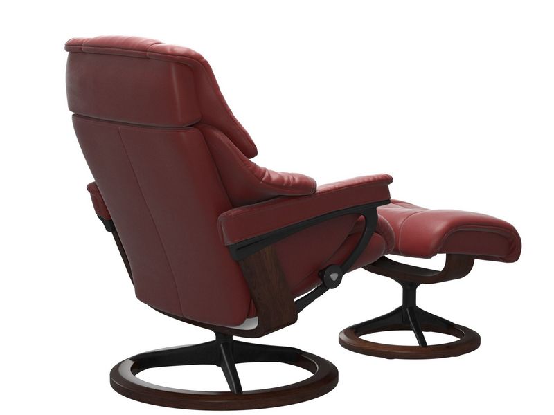 Stressless Reno (M) Signature Chair with Footstool 