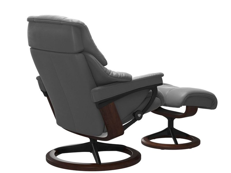 Stressless Reno (M) Signature Chair with Footstool 