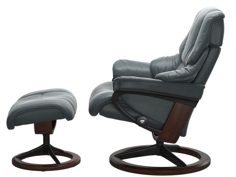 Stressless Reno (M) Signature Chair with Footstool 