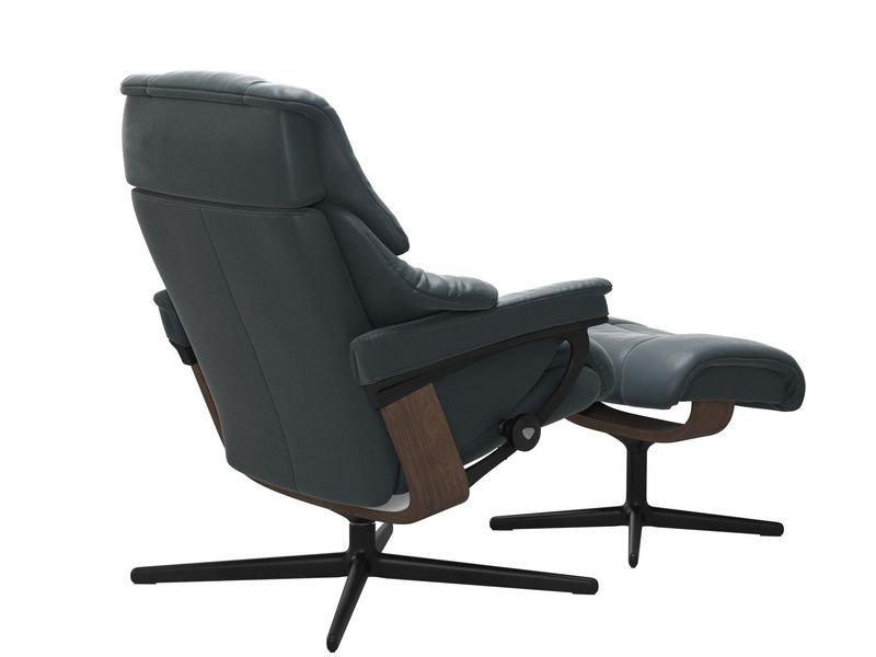 Stressless Reno (M) Cross Chair with Ottoman 