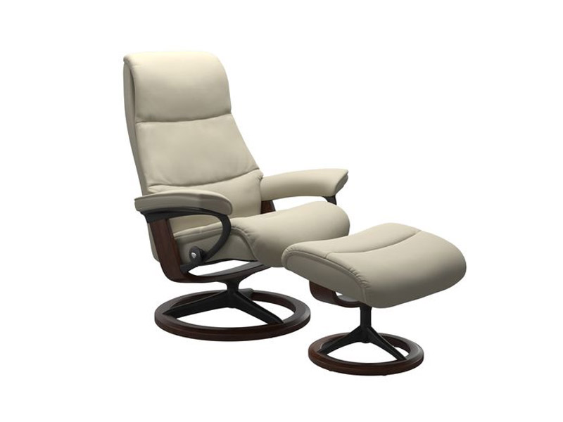 Stressless View (M) Signature Chair with Footstool 