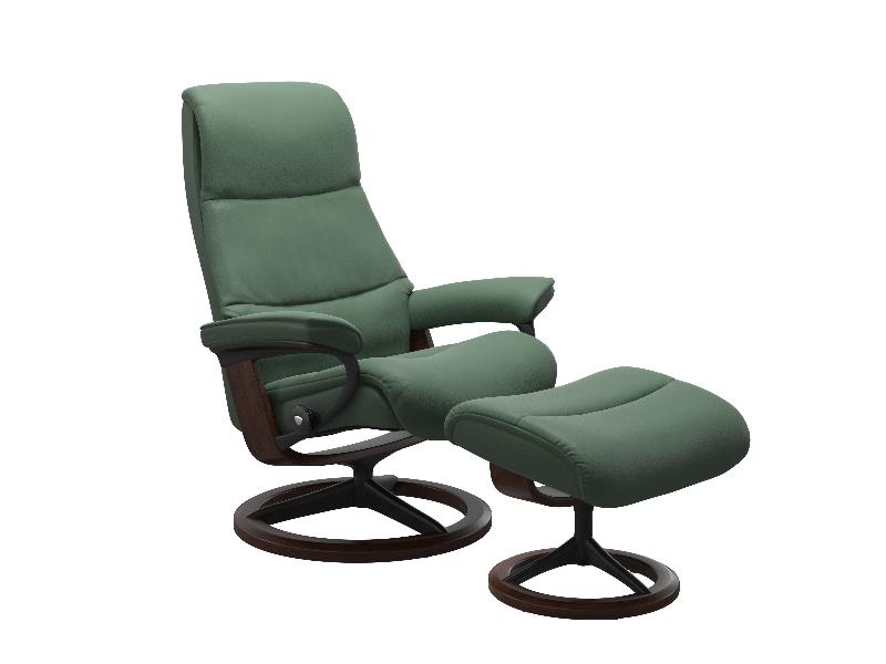 Stressless View (M) Signature Chair with Footstool 