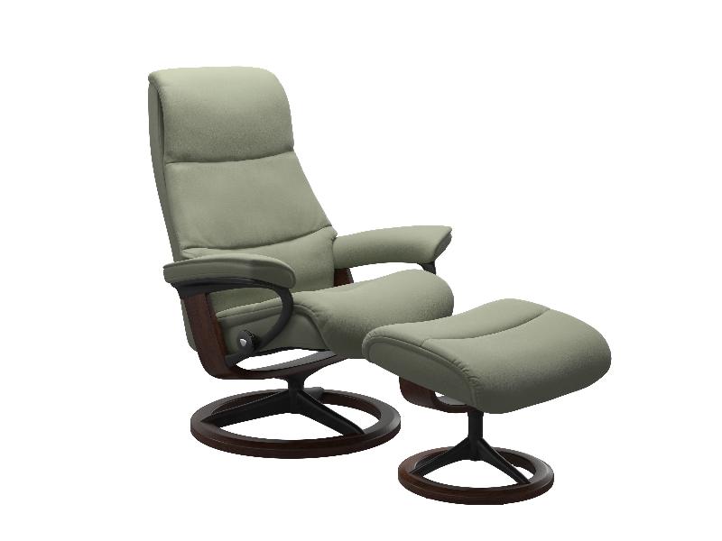 Stressless View (M) Signature Chair with Footstool 