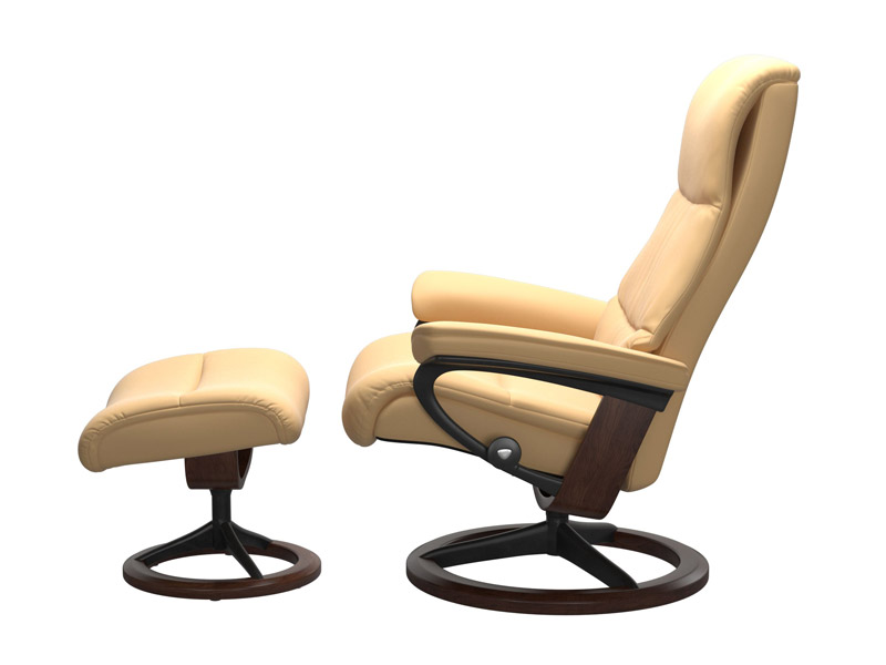 Stressless View (M) Signature Chair with Footstool 