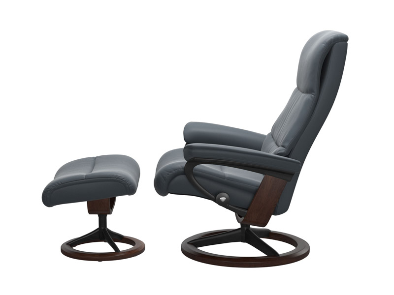 Stressless View (M) Signature Chair with Footstool 