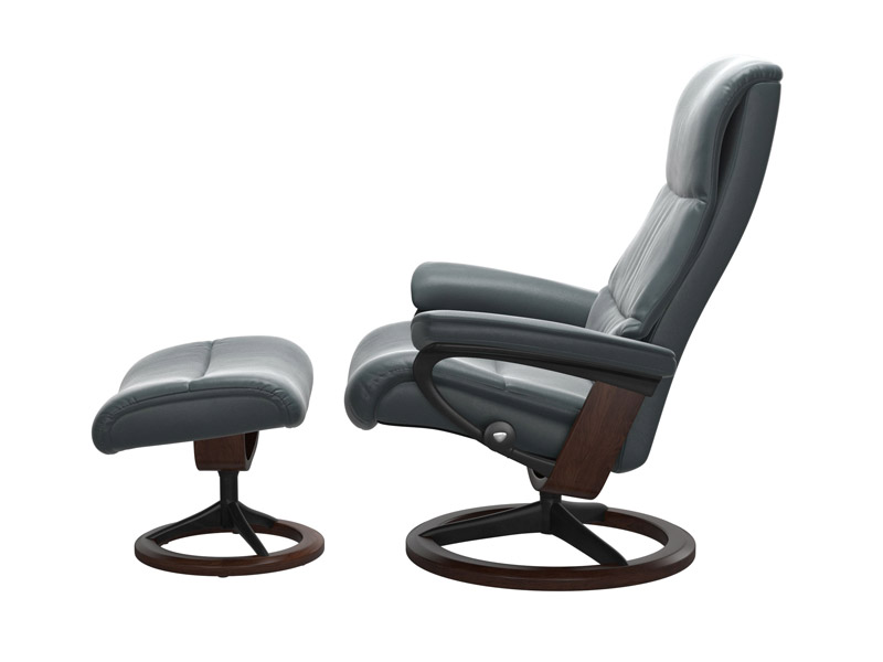 Stressless View (M) Signature Chair with Footstool 
