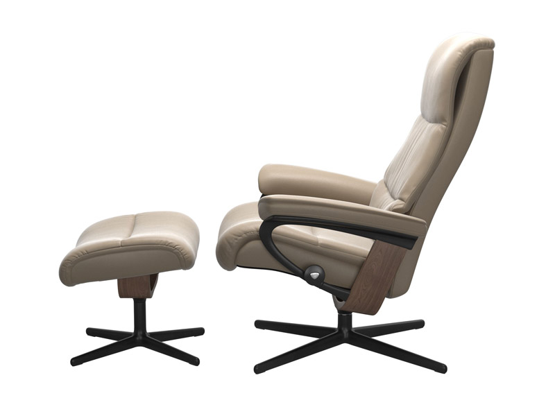 Stressless View (M) Cross Chair with Ottoman 