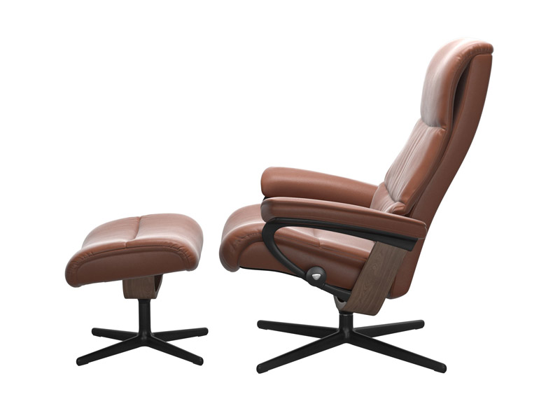 Stressless View (M) Cross Chair with Ottoman 