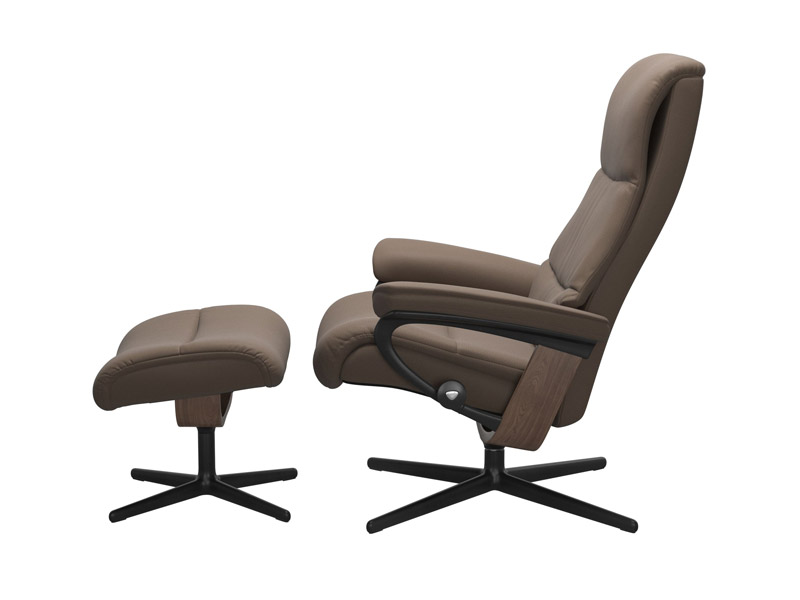 Stressless View (M) Cross Chair with Ottoman 