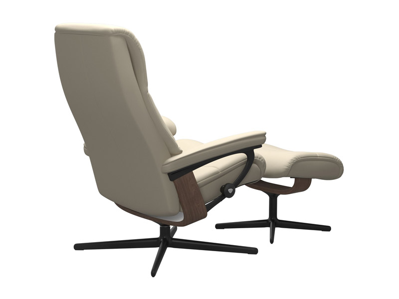 Stressless View (M) Cross Chair with Ottoman 