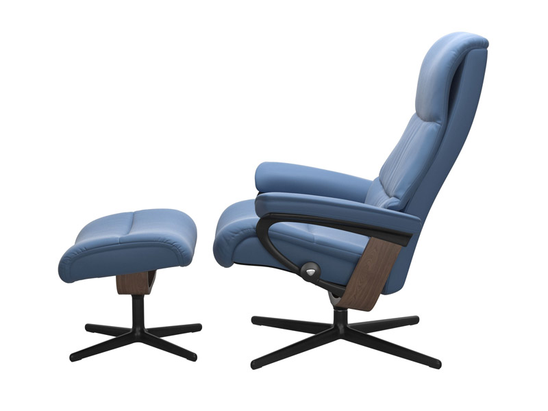 Stressless View (M) Cross Chair with Ottoman 