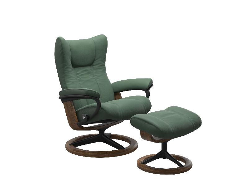 Stressless Wing (M) Signature Chair with Footstool 