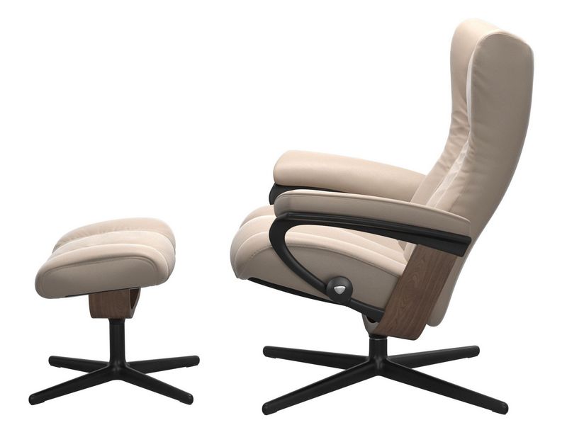 Stressless Wing (M) Cross Chair with Ottoman 
