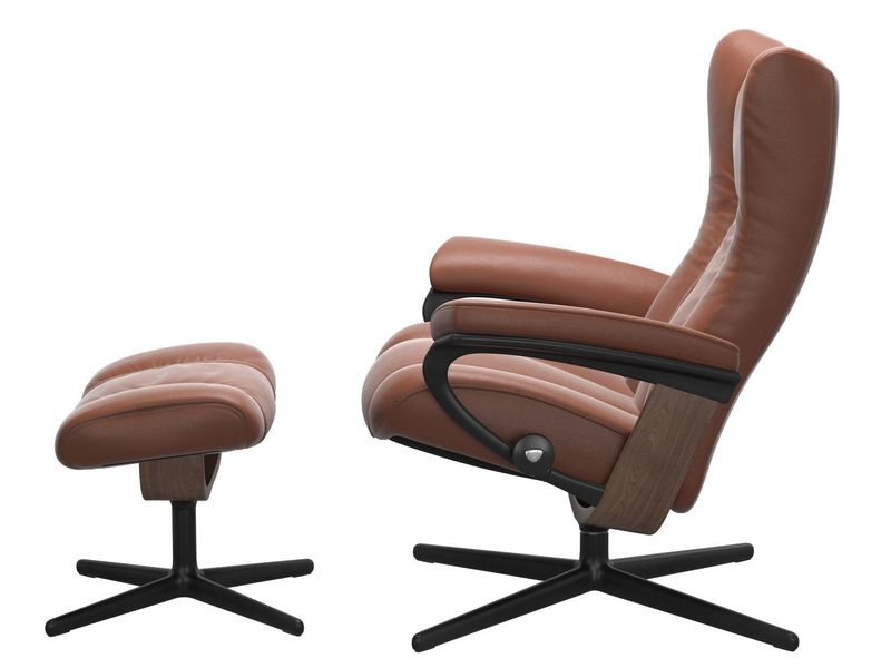 Stressless Wing (M) Cross Chair with Ottoman 