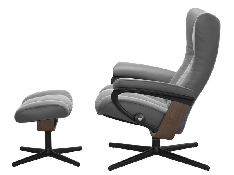 Stressless Wing (M) Cross Chair with Ottoman 