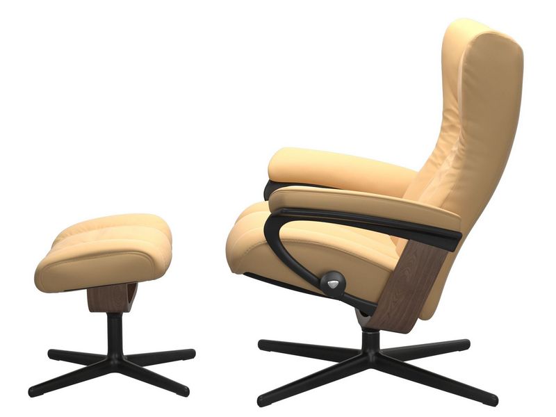 Stressless Wing (M) Cross Chair with Ottoman 