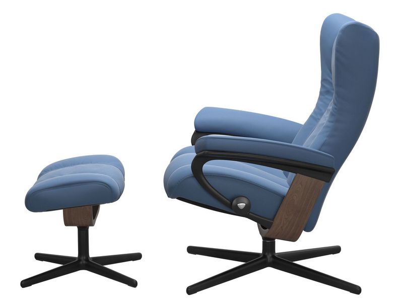 Stressless Wing (M) Cross Chair with Ottoman 