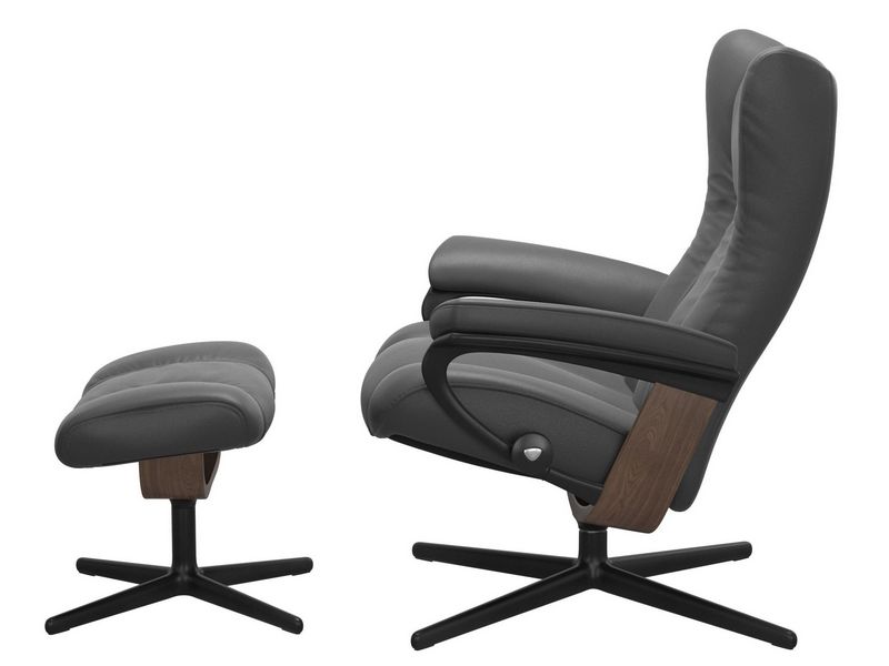 Stressless Wing (M) Cross Chair with Ottoman 