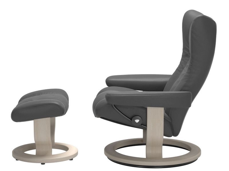 Stressless Wing (M) Classic Chair with Footstool 