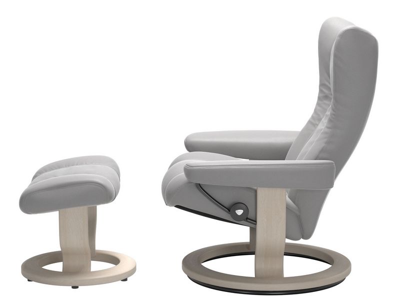 Stressless Wing (M) Classic Chair with Footstool 