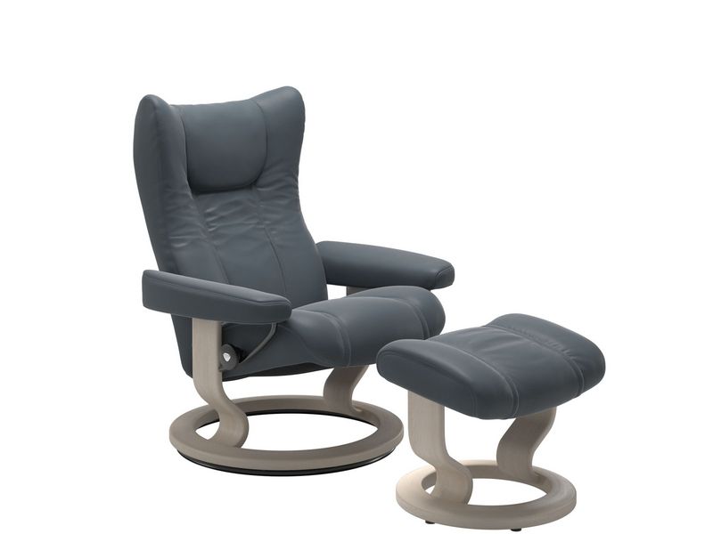 Stressless Wing (M) Classic Chair with Footstool 