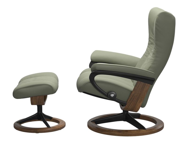 Stressless Wing (L) Signature Base Recliner with Ottoman