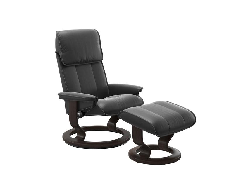 Stressless Admiral (M) Classic Chair with Footstool 