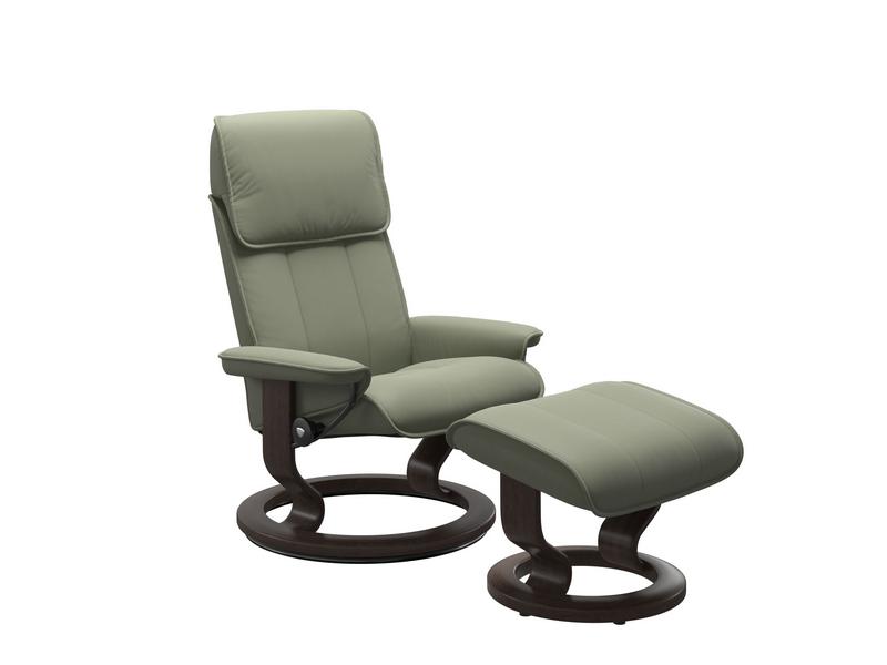 Stressless Admiral (M) Classic Chair with Footstool 