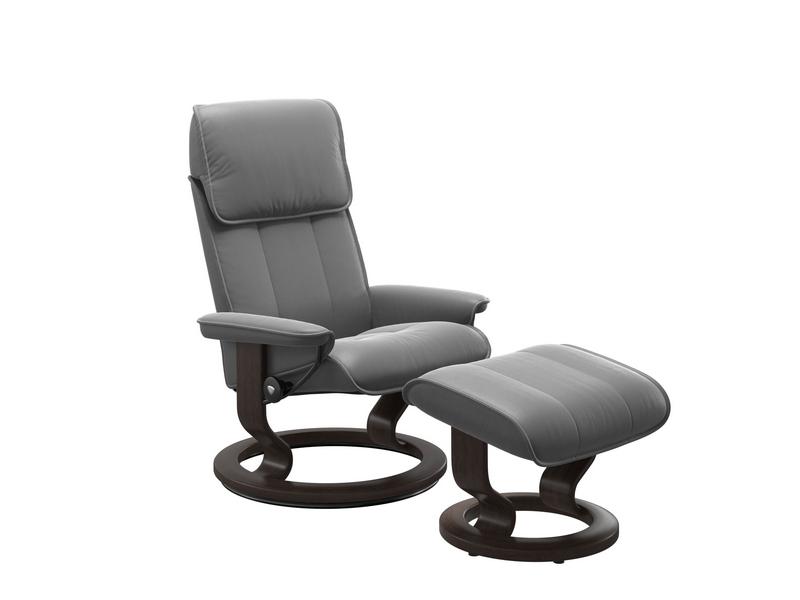 Stressless Admiral (M) Classic Chair with Footstool 
