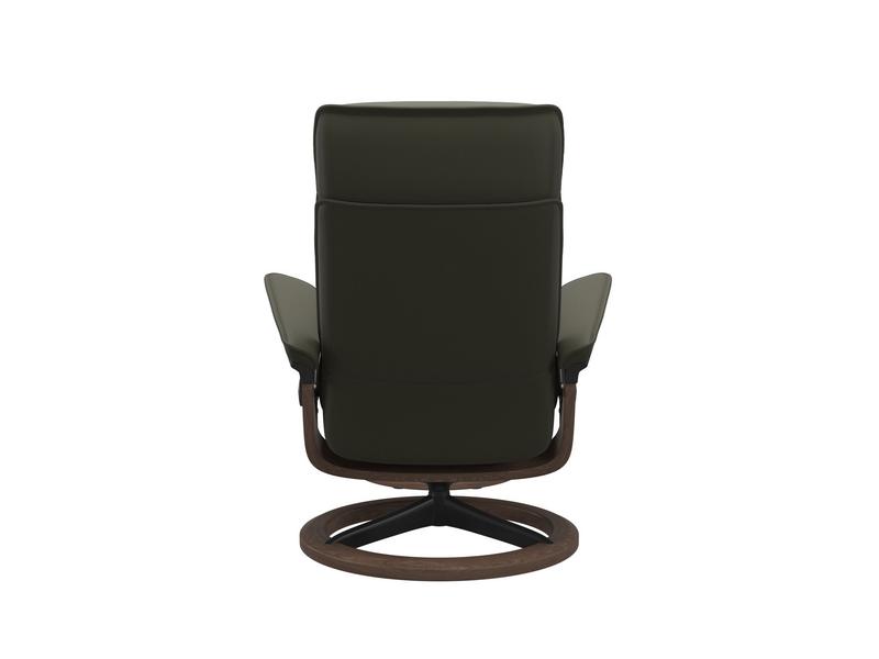 Stressless Admiral (M) Signature Chair with Footstool 