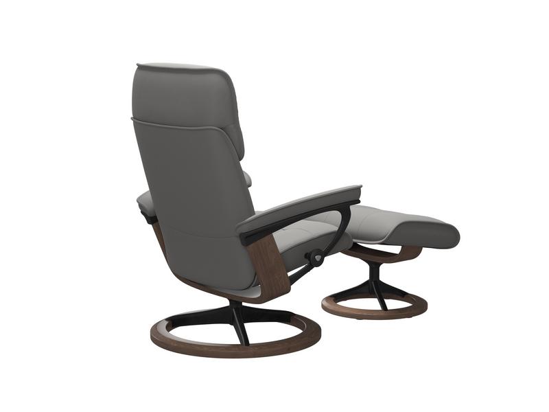 Stressless Admiral (M) Signature Chair with Footstool 