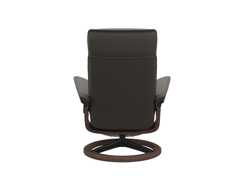 Stressless Admiral (M) Signature Chair with Footstool 