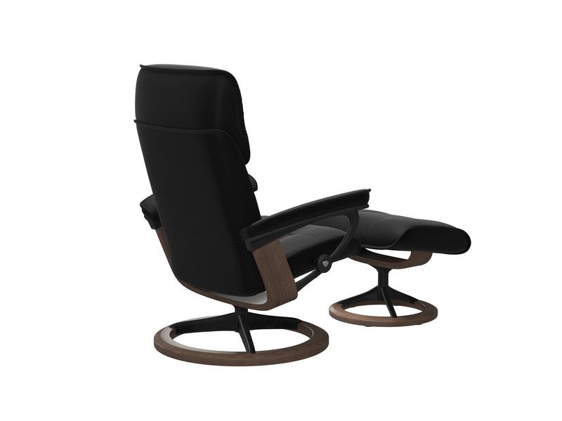 Stressless Admiral (M) Signature Chair with Footstool 