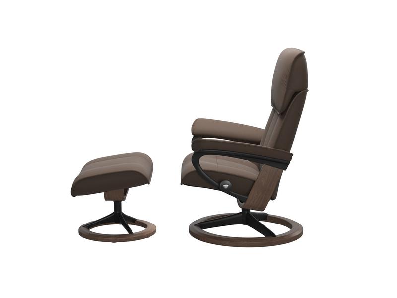 Stressless Admiral (M) Signature Chair with Footstool 