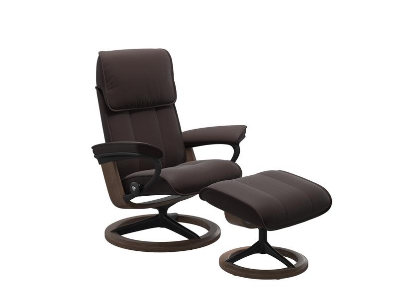 Stressless Admiral (M) Signature Chair with Footstool 